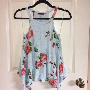 💥💥 NEW Floral Tank 💥💥